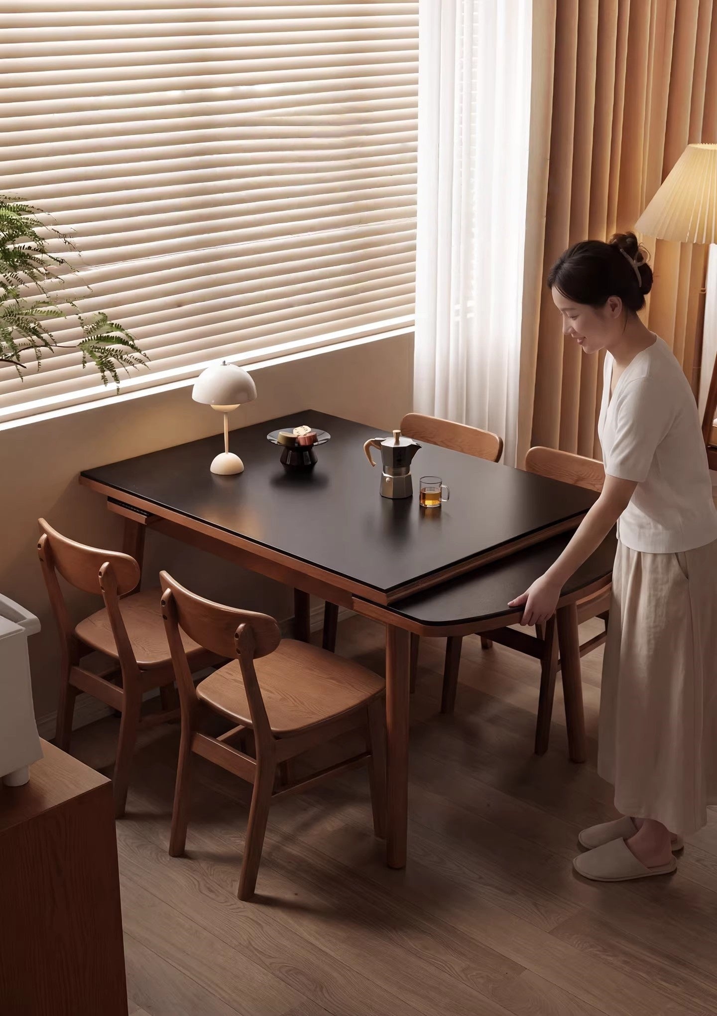 39" Solid Wood Extendable Dining Table for Small Spaces